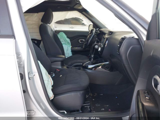 KNDJX3A57E7728702 KIA Soul !