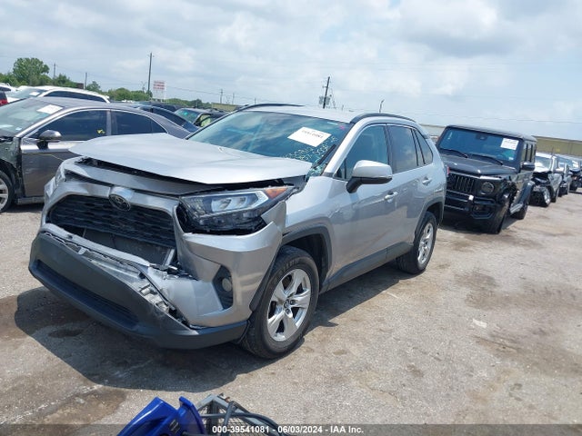 Toyota Rav4 Xle 2020 2T3W1RFV0LC051787 Image 2