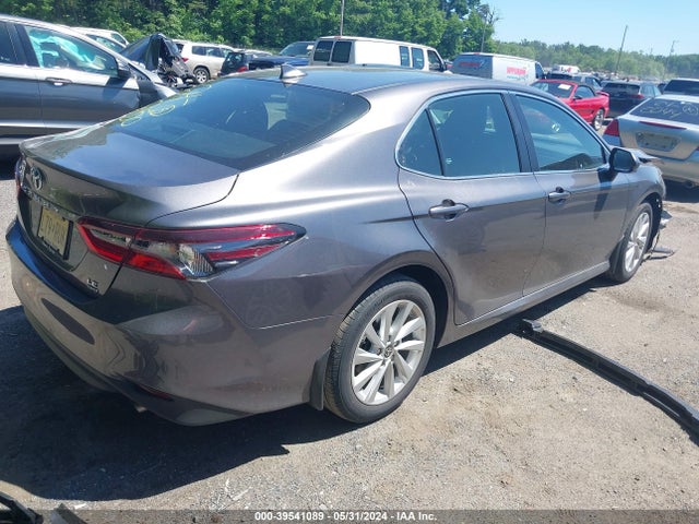 Toyota CAMRY LE 2023 4T1C11BK7PU082998 Image 4