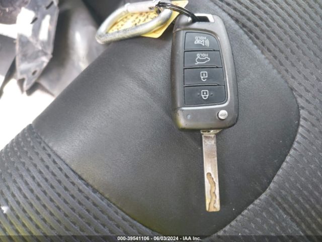 5NMS23AD5KH023394 Hyundai Santa Fe Se