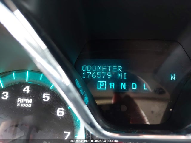 Chevrolet Traverse 2lt 2017 1GNKRHKD6HJ115860 Image 7