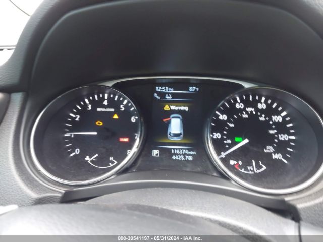 5N1AT2MV1FC753116 Nissan Rogue Sl