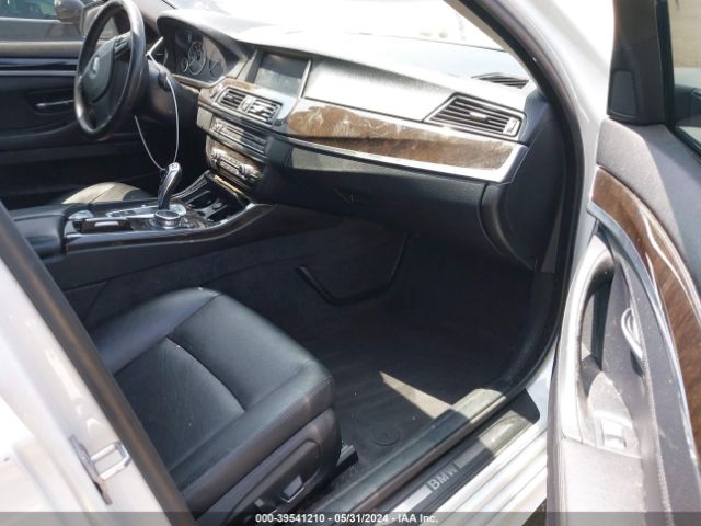 WBA5B1C53ED479993 BMW 535i