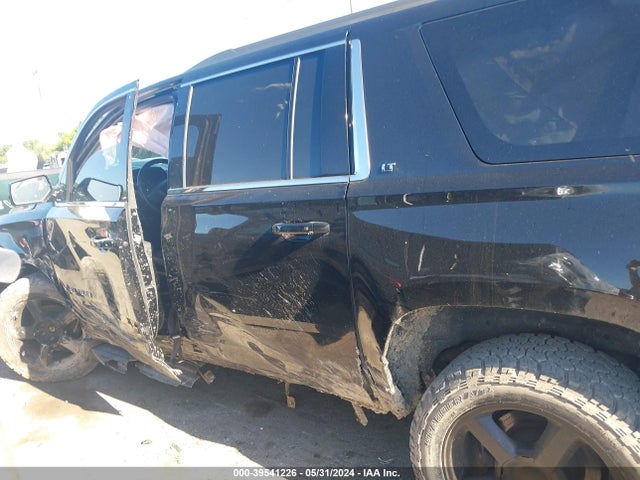 Chevrolet Suburban 1500 Lt 2015 1GNSKJKC8FR627556 Image 14