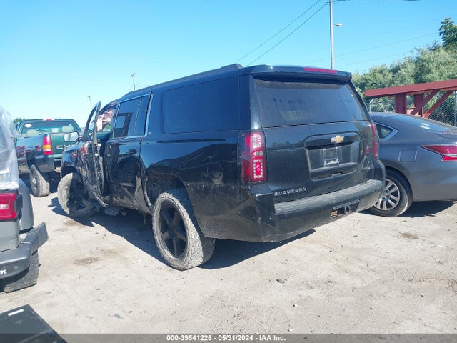 Chevrolet Suburban 1500 Lt 2015 1GNSKJKC8FR627556 Image 3