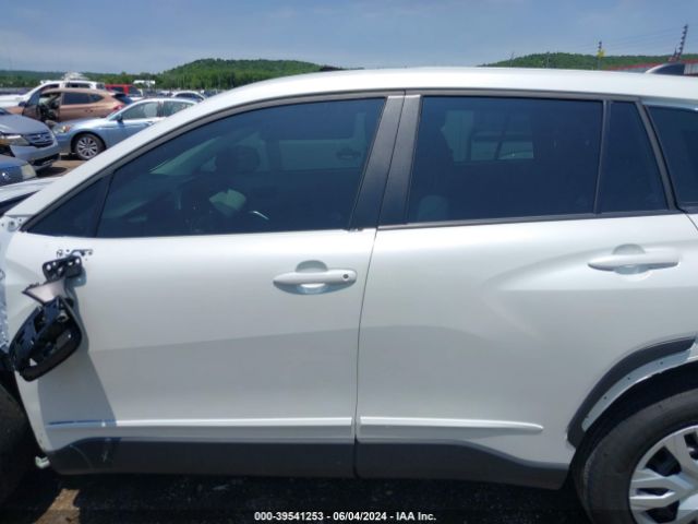 7MUAAAAG4NV028915 Toyota Corolla Cross L