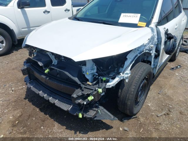 7MUAAAAG4NV028915 Toyota Corolla Cross L