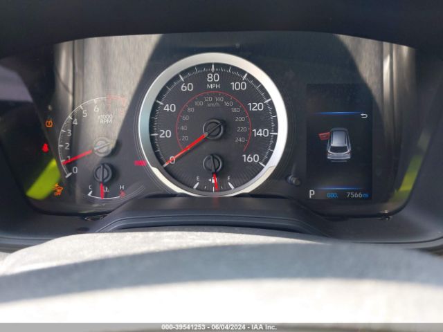 7MUAAAAG4NV028915 Toyota Corolla Cross L