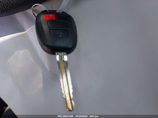 Toyota COROLLA LE 2019 5YFBURHE5KP897763 Image 11