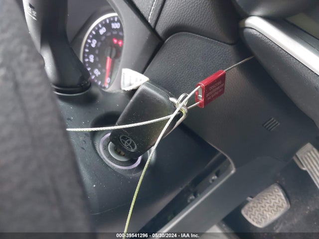 Toyota RAV4 LE 2020 2T3H1RFV6LW078032 Image 11
