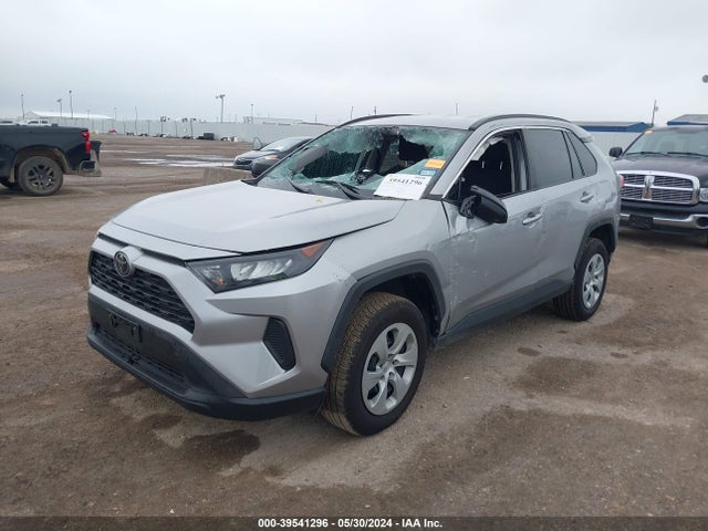 Toyota RAV4 LE 2020 2T3H1RFV6LW078032 Image 2