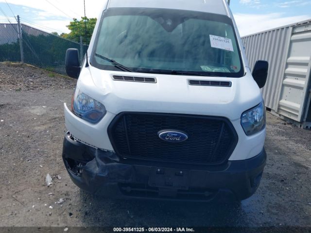 1FTBR3X83NKA42413 Ford Transit-250 Cargo Van