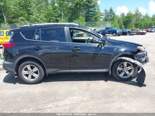 2T3RFREV1FW367881 Toyota Rav4 Xle