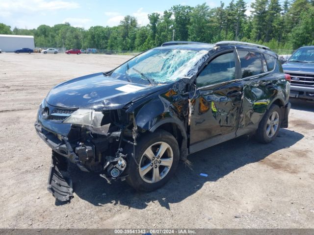 2T3RFREV1FW367881 Toyota Rav4 Xle