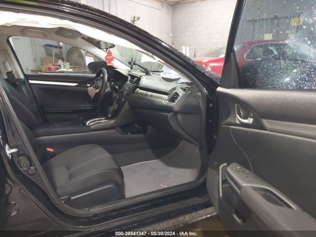 2HGFC2F67KH580176 Honda Civic Lx