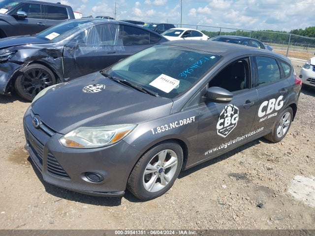 Ford FOCUS SE 2014 1FADP3K28EL404771 Image 2