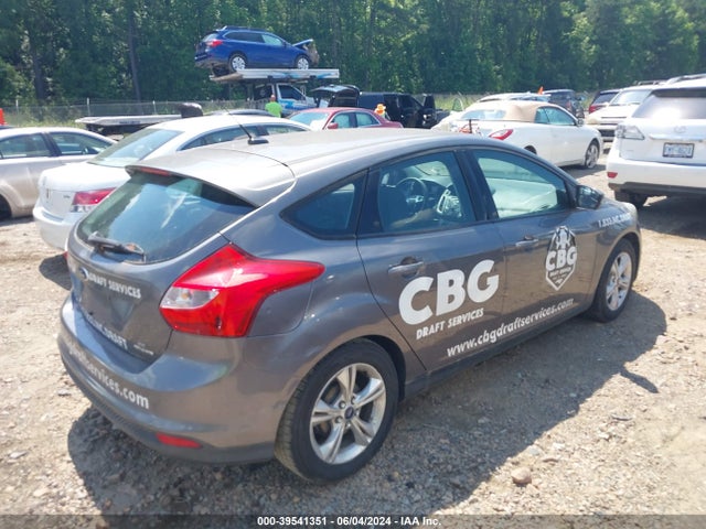 Ford FOCUS SE 2014 1FADP3K28EL404771 Image 4