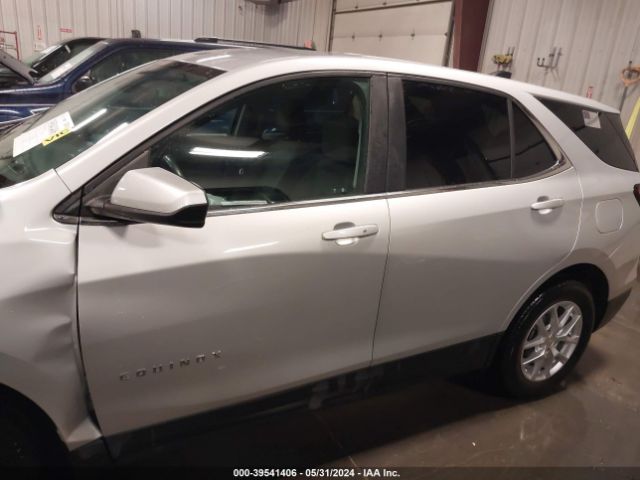 2GNAXUEV6N6105031 Chevrolet Equinox Awd Lt