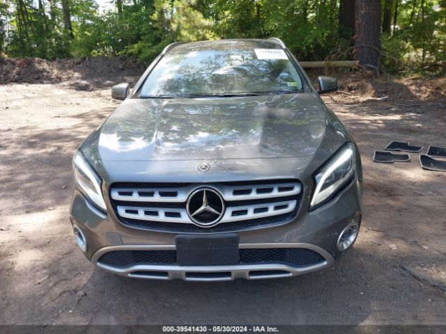 WDCTG4EBXJJ455115 Mercedes-Benz GLA 250