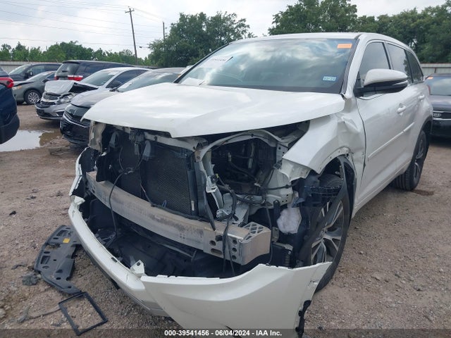 Toyota Highlander Le Plus 2017 5TDZZRFH7HS203507 Image 6