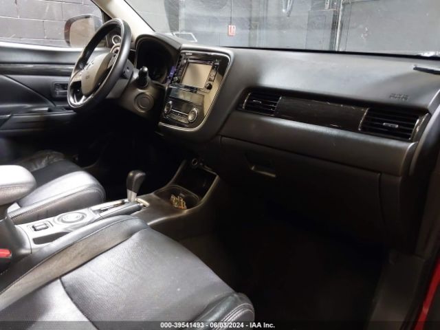 JA4AZ3A32GZ054212 Mitsubishi Outlander Sel