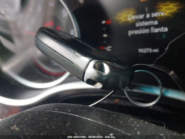 2C3CDXHG7JH139085 Dodge Charger Sxt Plus Rwd