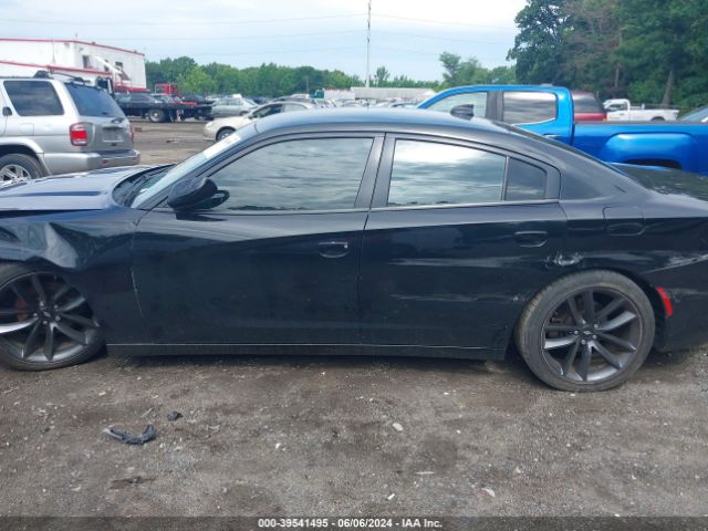 2C3CDXHG7JH139085 Dodge Charger Sxt Plus Rwd