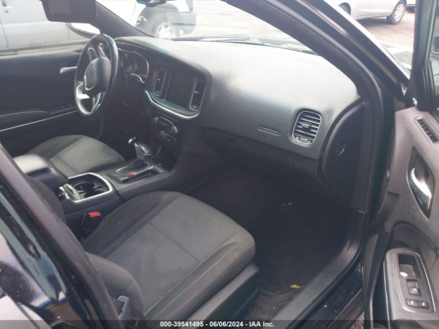 2C3CDXHG7JH139085 Dodge Charger Sxt Plus Rwd