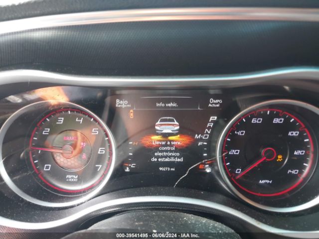 2C3CDXHG7JH139085 Dodge Charger Sxt Plus Rwd