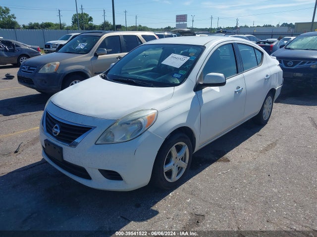 Nissan Versa 1.6 Sv 2014 3N1CN7AP0EL819915 Image 2