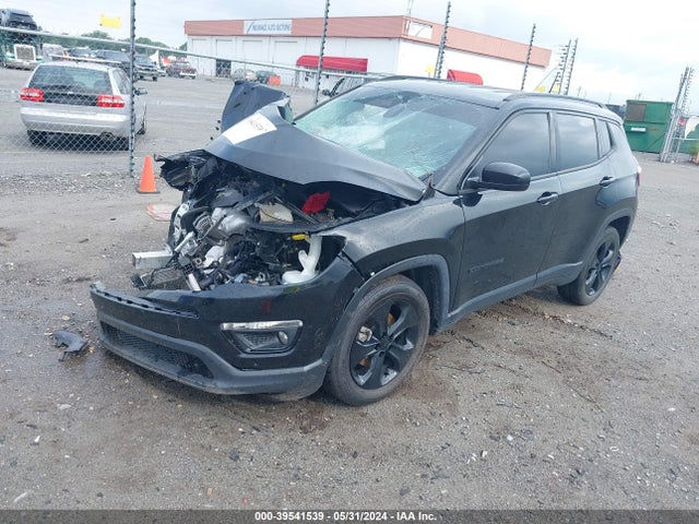 3C4NJCBB5MT552914 Jeep Compass Altitude Fwd