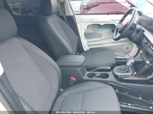 KNDEU2AAXR7526282 KIA SELTOS S