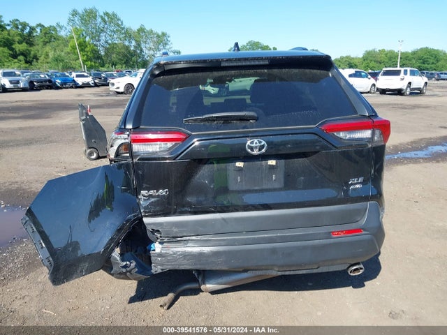 Toyota Rav4 Xle 2019 JTMP1RFV6KJ006658 Image 16