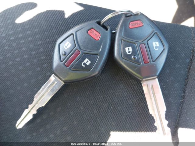 4A4AP3AUXFE058432 Mitsubishi Outlander Sport Es