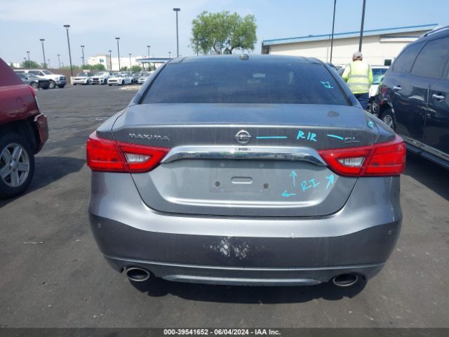 1N4AA6AP2JC392033 Nissan Maxima 3.5 Sl