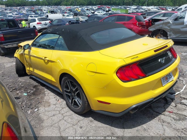 Ford Mustang Ecoboost Premium 2018 1FATP8UH0J5117790 Image 3