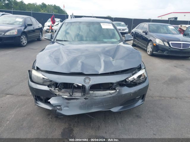 WBA3B1C59EPV79019 BMW 320i