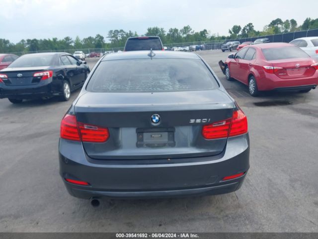 WBA3B1C59EPV79019 BMW 320i