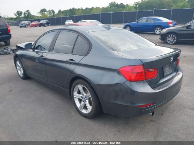 WBA3B1C59EPV79019 BMW 320i