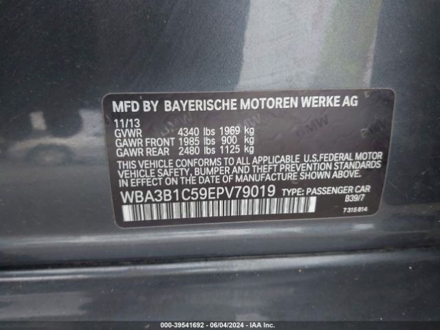 WBA3B1C59EPV79019 BMW 320i