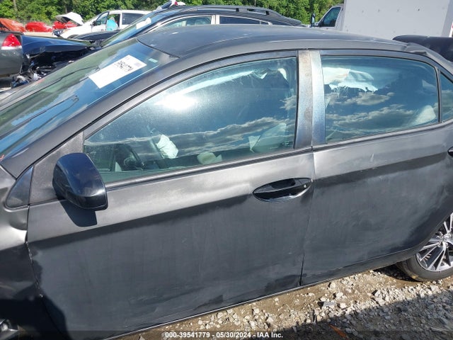 Toyota Corolla Le Plus 2016 2T1BURHE6GC500116 Image 14