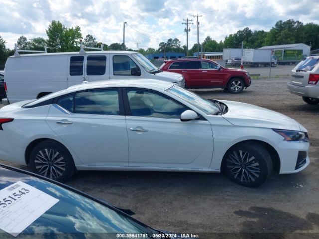 1N4BL4DV8PN374792 Nissan Altima Sv Fwd