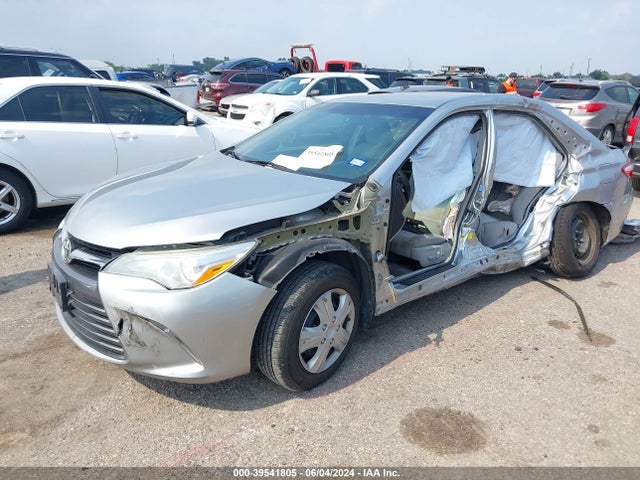 Toyota CAMRY LE 2017 4T1BF1FK0HU277074 Image 2