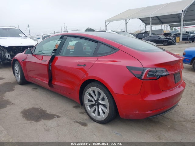 Tesla Model 3 Rear-wheel Drive 2022 5YJ3E1EA7NF286086 Image 3
