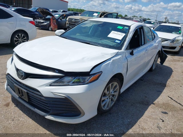 Toyota CAMRY LE 2022 4T1C11AK6NU639964 Image 6