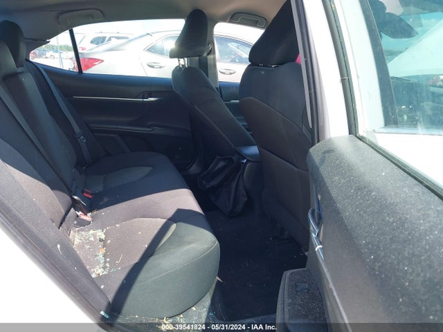 Toyota CAMRY LE 2022 4T1C11AK6NU639964 Image 8