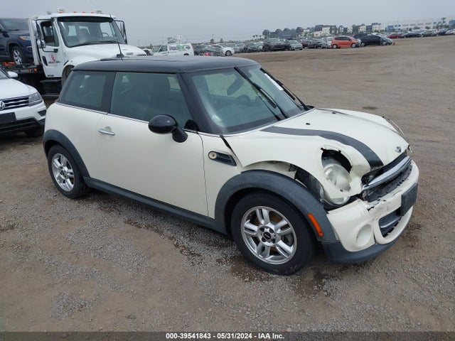 2013 MINI HARDTOP WMWSU3C5XDT680240 Photo 0