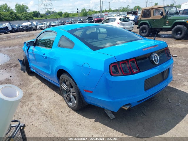 1ZVBP8AM8E5237377 Ford Mustang V6
