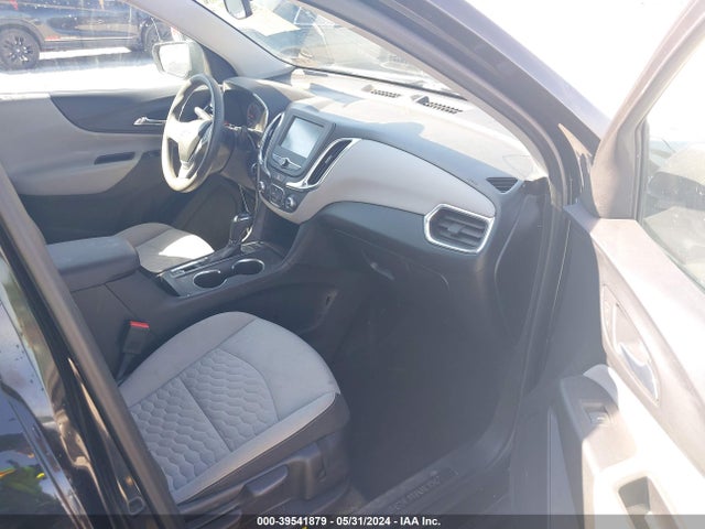 Chevrolet EQUINOX LS 2018 2GNAXREV2J6342266 Image 5