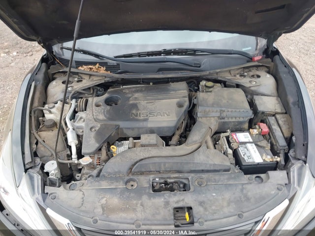 Nissan Altima 2.5 S 2017 1N4AL3APXHC250516 Image 10